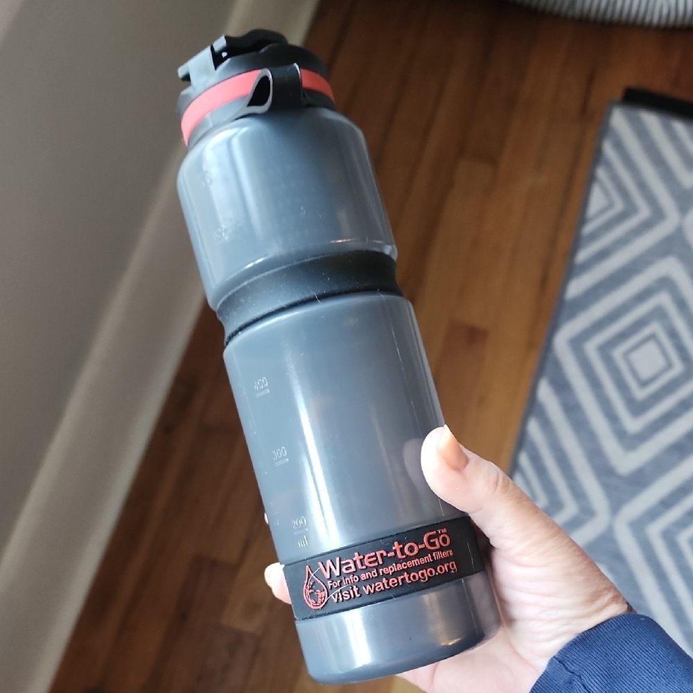 Water-to-Go Gray Water Bottle